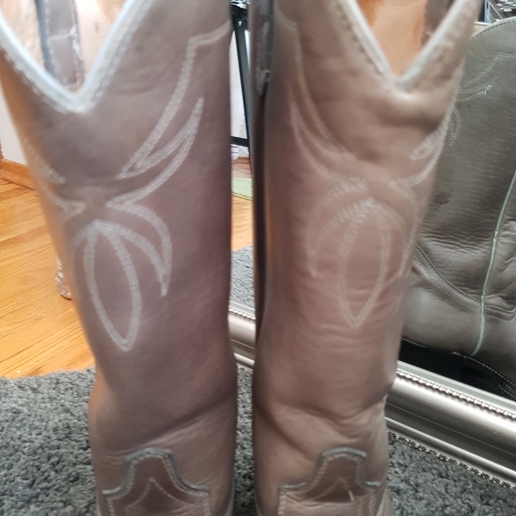 Cowboy boots - Picture 4 of 15
